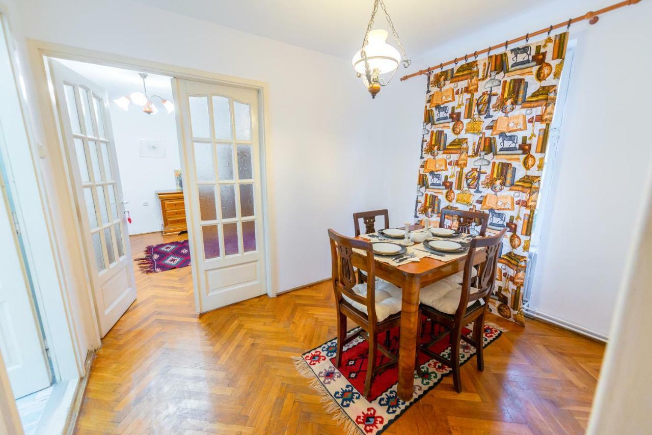 Pine House Apartment Брашов Екстериор снимка